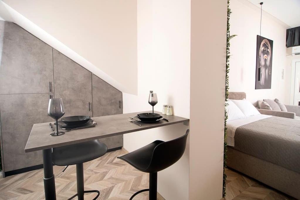 Joy'S Modern-Chic Home Kalamata Exterior foto
