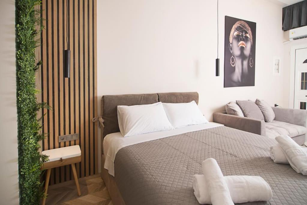Joy'S Modern-Chic Home Kalamata Exterior foto